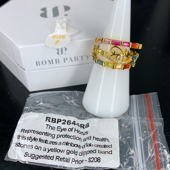 Bomb Party Ring, size 7 - Picture 3 of 3